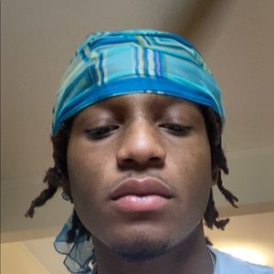 Meet your Posher, Amir